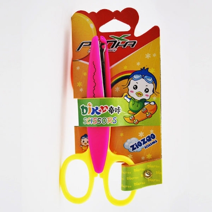 Picture of KIDS SCISSORS KEYROAD COLORD ZIGZAG PLASTIC CARD 13 CM MODEL 1606